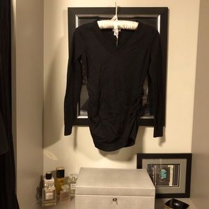 Old Navy black maternity sweater
